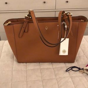 Brand new, never used TB bag!